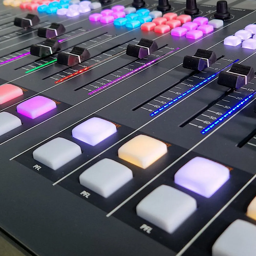 ������� Broadcast ������� Axel Oxygen 3000 PLUS