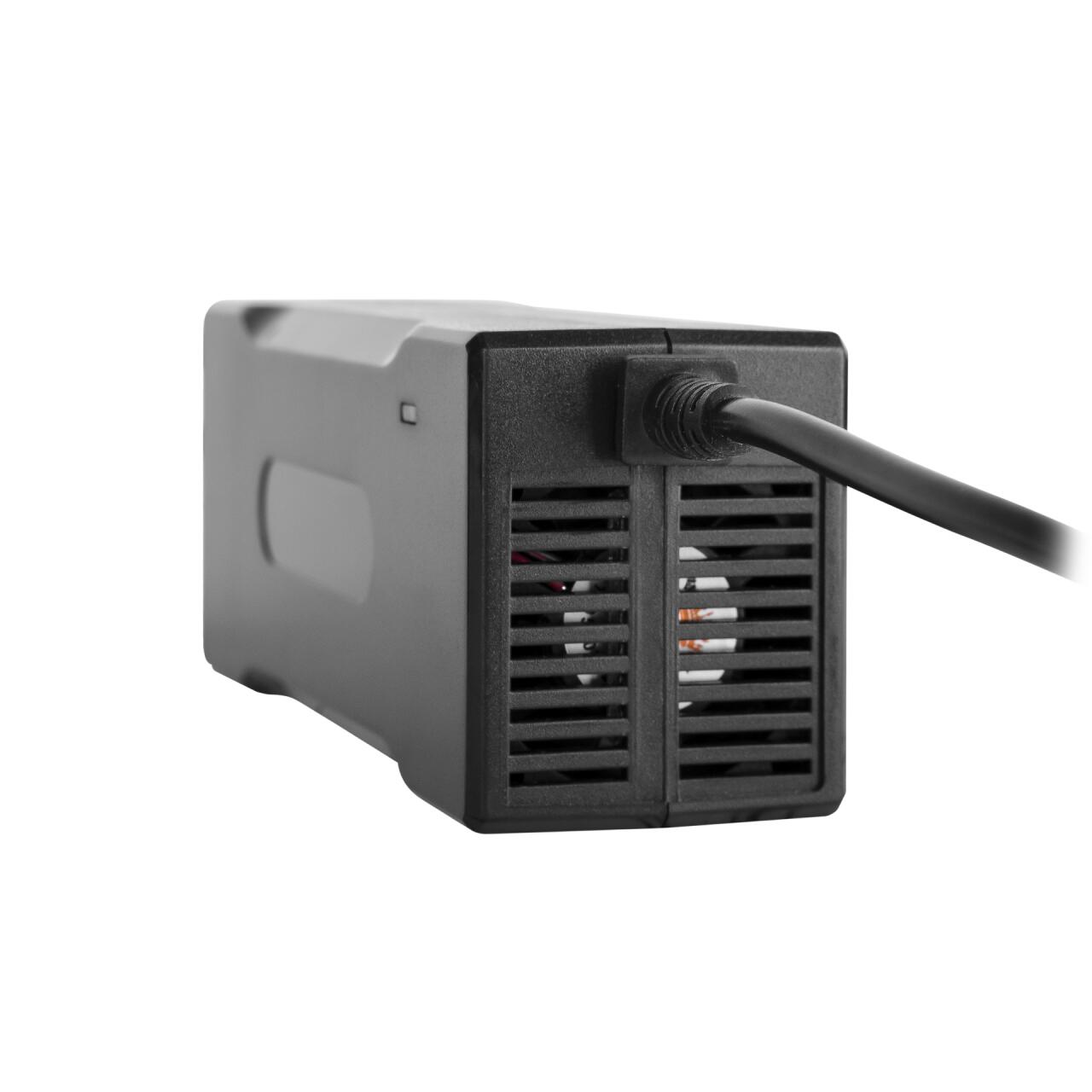 �������� ������� ��� ��� LP AC-019 12V 8A